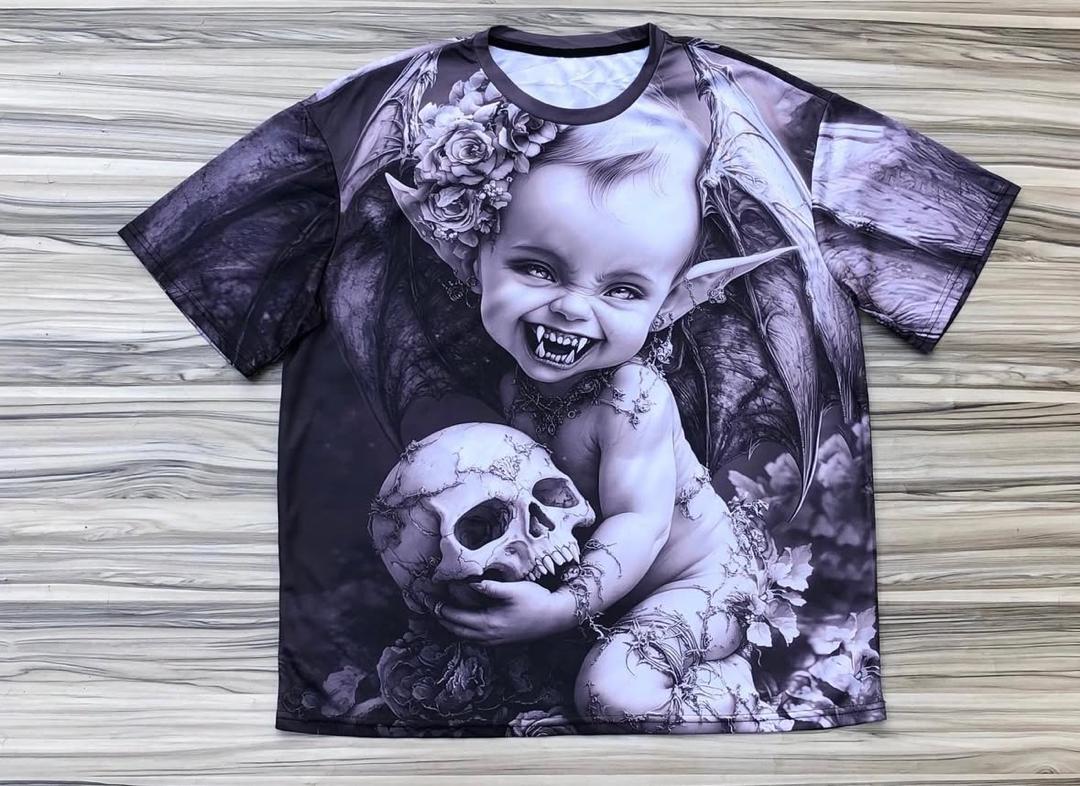 Graphic patterned baggy T-shirt with aesthetic design